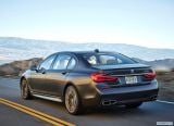 bmw_2017_m760li_xdrive_106.jpg