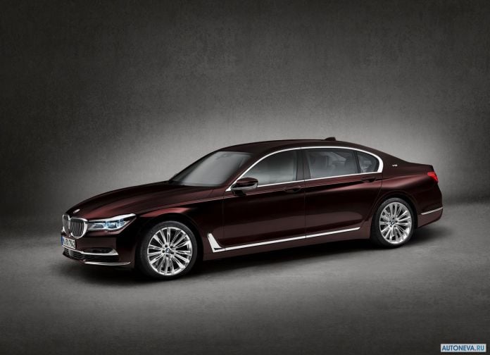 2017 BMW M760Li xDrive - фотография 132 из 203 2017 BMW M760Li xDrive - фотография 132 из 203