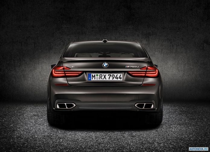 2017 BMW M760Li xDrive - фотография 139 из 203 2017 BMW M760Li xDrive - фотография 139 из 203