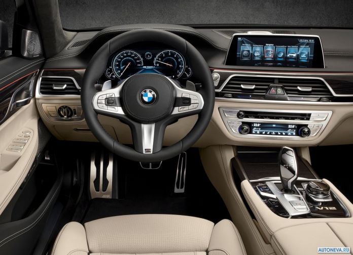 2017 BMW M760Li xDrive - фотография 142 из 203 2017 BMW M760Li xDrive - фотография 142 из 203