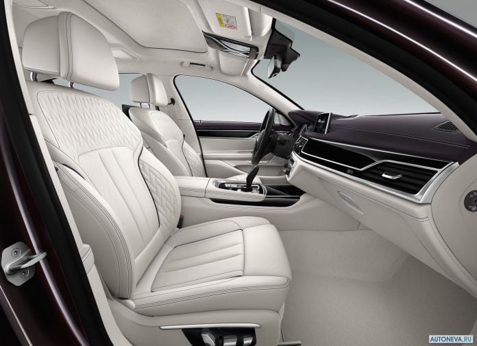 2017 BMW M760Li xDrive - фотография 148 из 203 2017 BMW M760Li xDrive - фотография 148 из 203