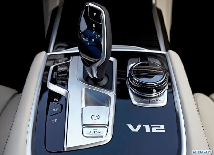 2017 BMW M760Li xDrive - фотография 154 из 203 2017 BMW M760Li xDrive - фотография 154 из 203