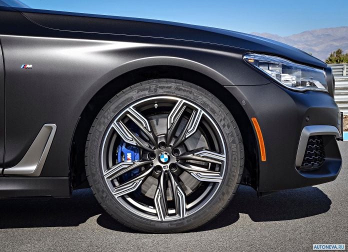 2017 BMW M760Li xDrive - фотография 175 из 203 2017 BMW M760Li xDrive - фотография 175 из 203