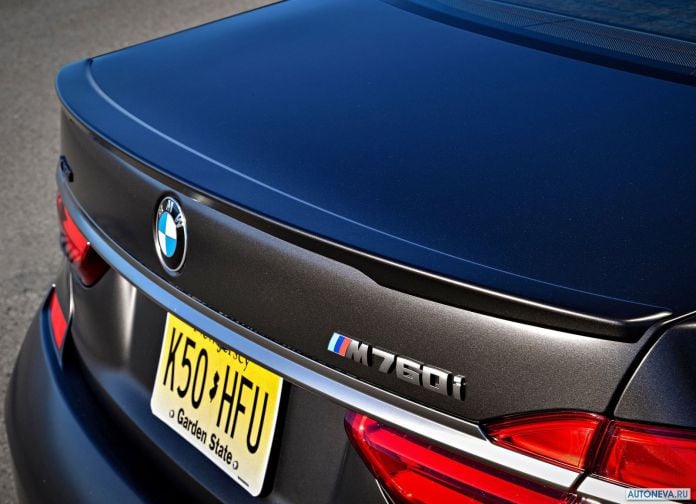2017 BMW M760Li xDrive - фотография 183 из 203 2017 BMW M760Li xDrive - фотография 183 из 203