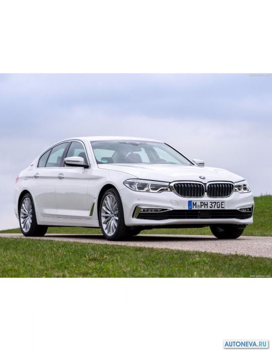 2018 BMW 530e iPerformance - фотография 1 из 12 2018 BMW 530e iPerformance - фотография 1 из 12