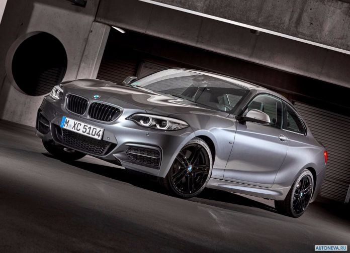 2018 BMW 2-series Coupe - фотография 2 из 69