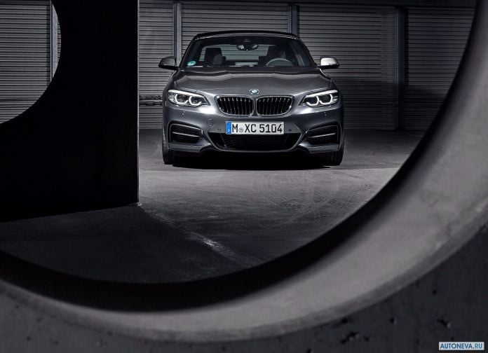 2018 BMW 2-series Coupe - фотография 40 из 69