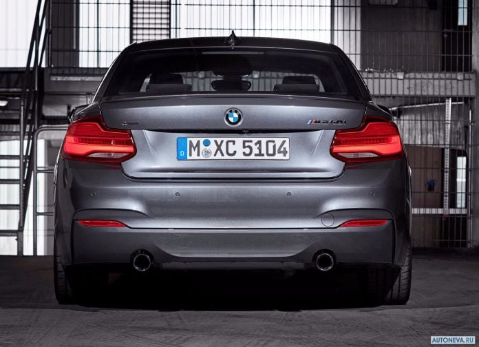 2018 BMW 2-series Coupe - фотография 41 из 69