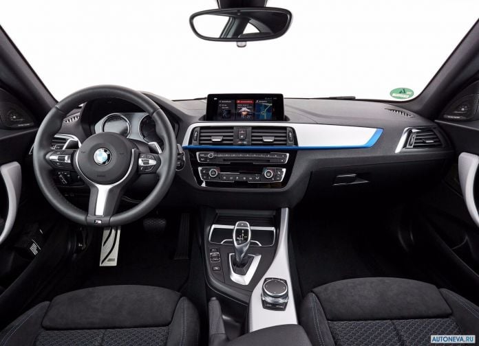 2018 BMW 2-series Coupe - фотография 44 из 69