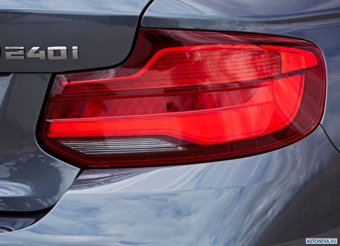 2018 BMW 2-series Coupe - фотография 62 из 69