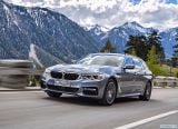 bmw_2018_5_series_touring_032.jpg