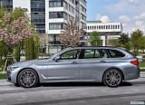 bmw_2018_5_series_touring_048.jpg
