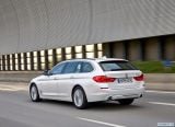 bmw_2018_5_series_touring_081.jpg