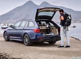 bmw_2018_5_series_touring_091.jpg