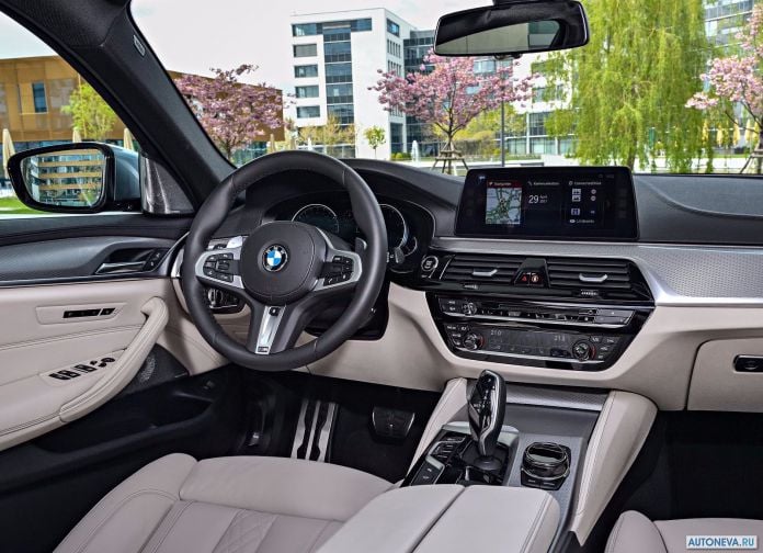2018 BMW 5-series Touring - фотография 109 из 179 2018 BMW 5-series Touring - фотография 109 из 179