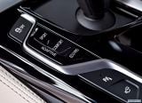 bmw_2018_5_series_touring_128.jpg