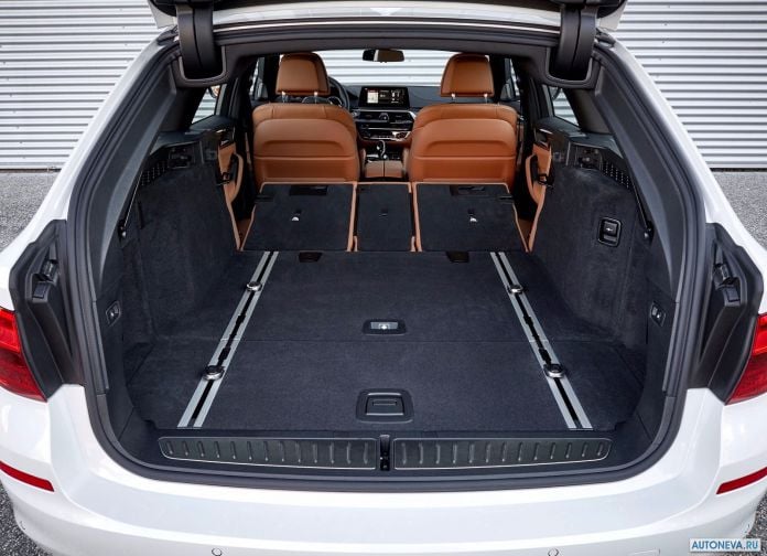2018 BMW 5-series Touring - фотография 152 из 179 2018 BMW 5-series Touring - фотография 152 из 179