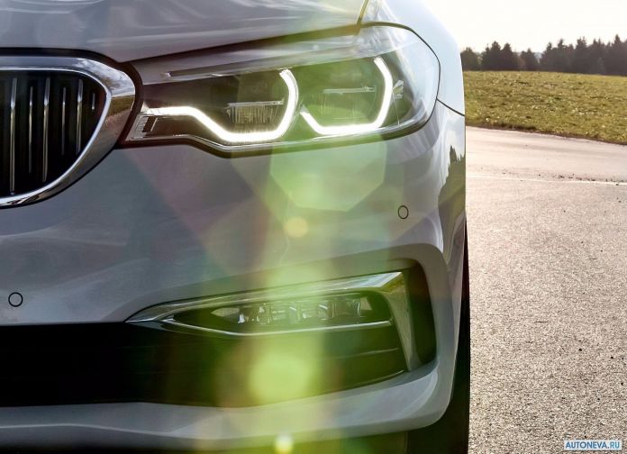 2018 BMW 5-series Touring - фотография 163 из 179