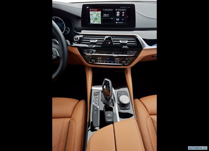 2018 BMW 5-series Touring - фотография 175 из 179 2018 BMW 5-series Touring - фотография 175 из 179
