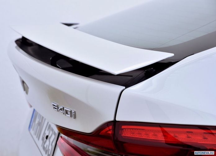 2018 BMW 6-series Gran Turismo - фотография 112 из 146