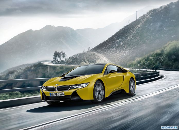 2018 BMW i8 Protonic Frozen Yellow - фотография 2 из 9 2018 BMW i8 Protonic Frozen Yellow - фотография 2 из 9