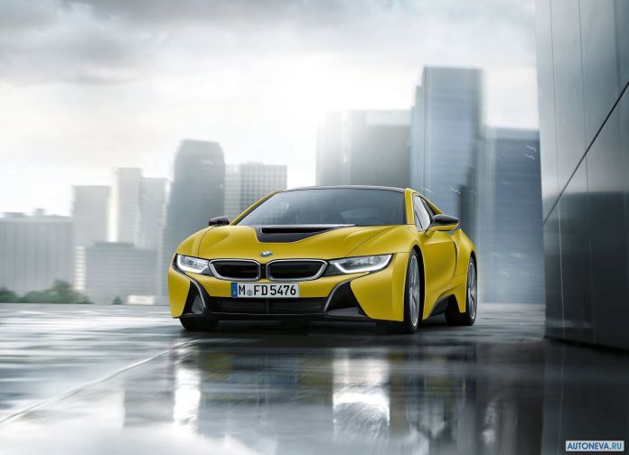 2018 BMW i8 Protonic Frozen Yellow - фотография 3 из 9 2018 BMW i8 Protonic Frozen Yellow - фотография 3 из 9