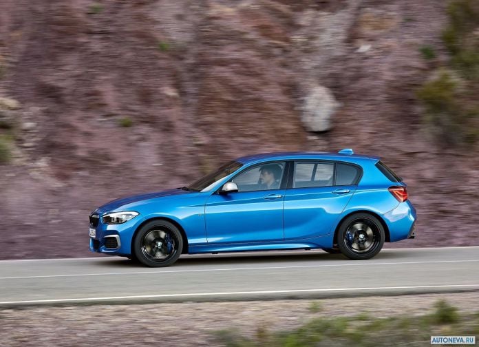 2018 BMW M140i - фотография 10 из 42