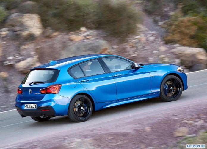 2018 BMW M140i - фотография 15 из 42