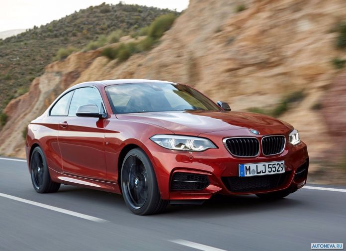 2018 BMW M240i Coupe - фотография 7 из 36 2018 BMW M240i Coupe - фотография 7 из 36