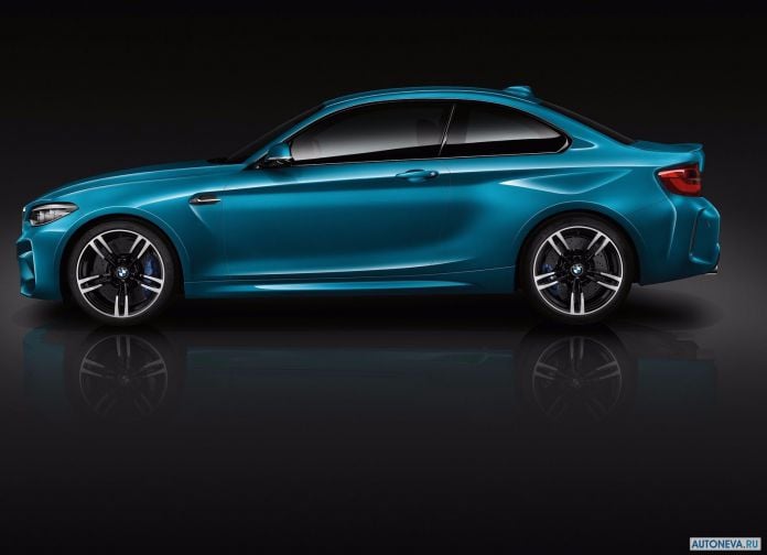 2018 BMW M2 Coupe - фотография 2 из 8