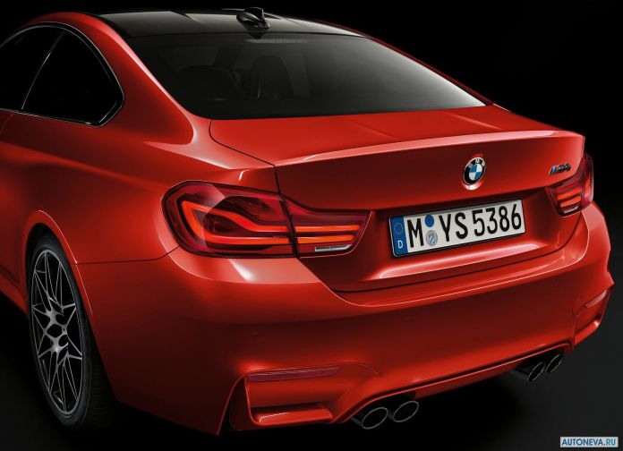 2018 BMW M4 Coupe - фотография 11 из 11 2018 BMW M4 Coupe - фотография 11 из 11