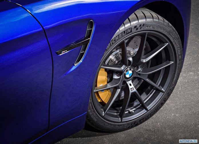 2018 BMW M4 CS - фотография 115 из 127