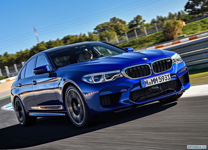 2018 BMW M5 - фотография 41 из 177 2018 BMW M5 - фотография 41 из 177