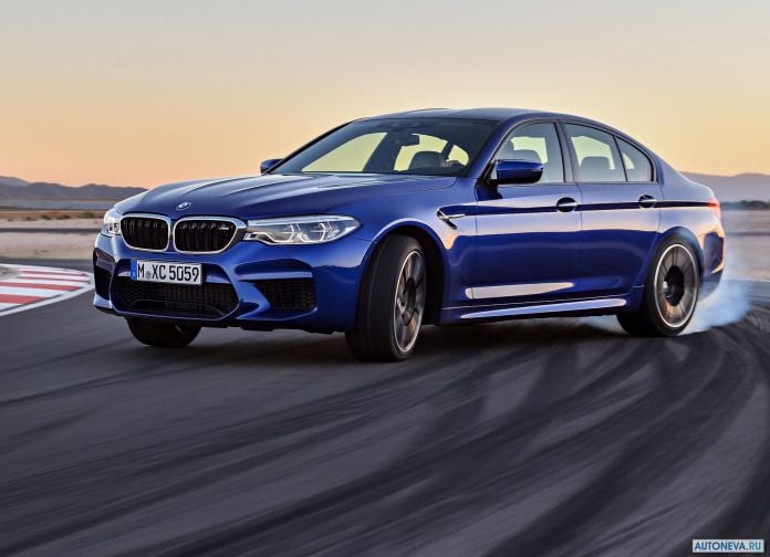 2018 BMW M5 - фотография 51 из 177