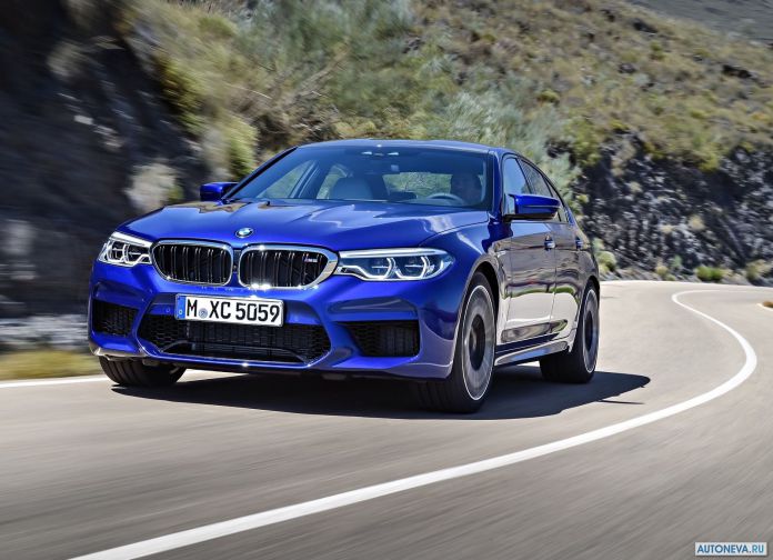 2018 BMW M5 - фотография 54 из 177