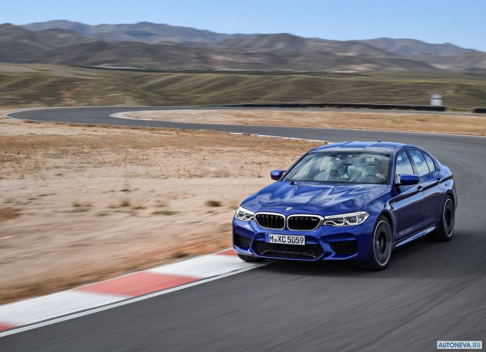 2018 BMW M5 - фотография 72 из 177