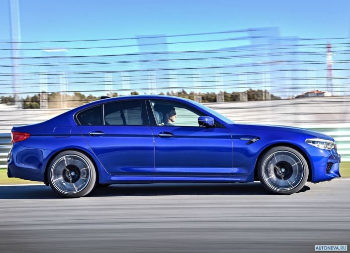 2018 BMW M5 - фотография 78 из 177