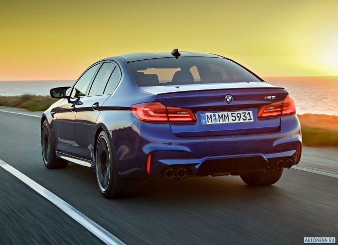 2018 BMW M5 - фотография 101 из 177 2018 BMW M5 - фотография 101 из 177