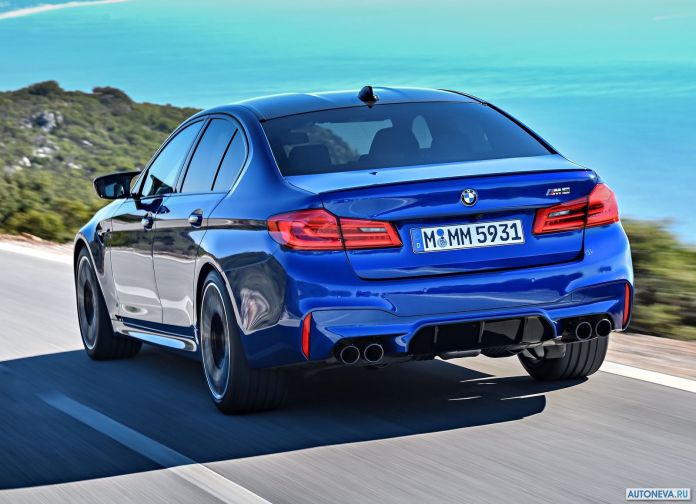 2018 BMW M5 - фотография 106 из 177