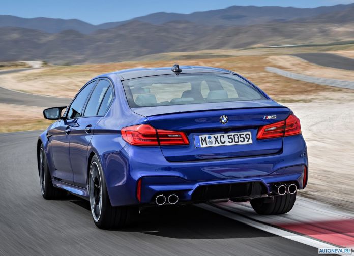 2018 BMW M5 - фотография 114 из 177