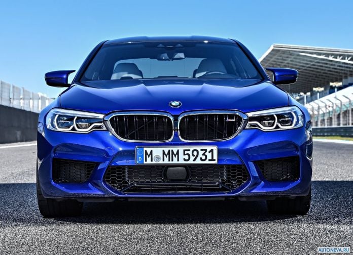 2018 BMW M5 - фотография 116 из 177