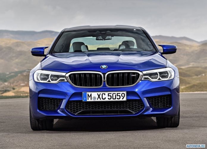 2018 BMW M5 - фотография 117 из 177