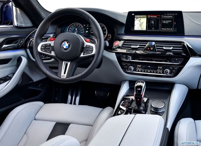 2018 BMW M5 - фотография 131 из 177