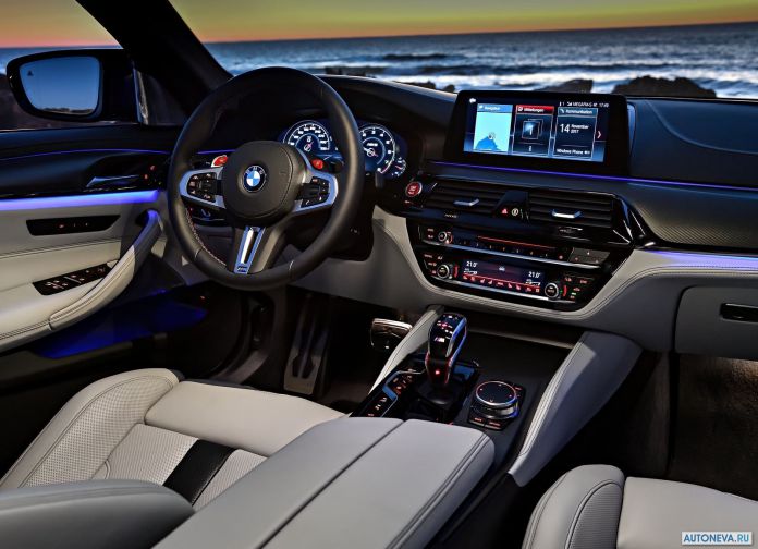 2018 BMW M5 - фотография 134 из 177