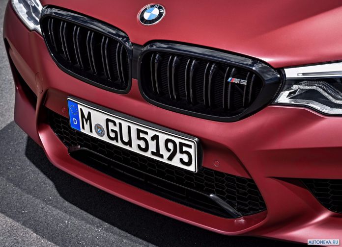 2018 BMW M5 First Edition - фотография 18 из 24 2018 BMW M5 First Edition - фотография 18 из 24