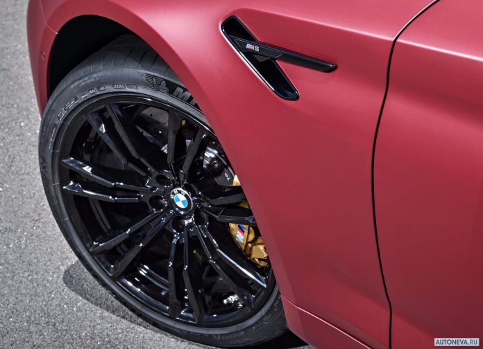 2018 BMW M5 First Edition - фотография 20 из 24