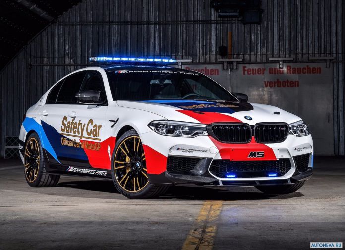 2018 BMW M5 MotoGP Safety Car - фотография 4 из 42 2018 BMW M5 MotoGP Safety Car - фотография 4 из 42
