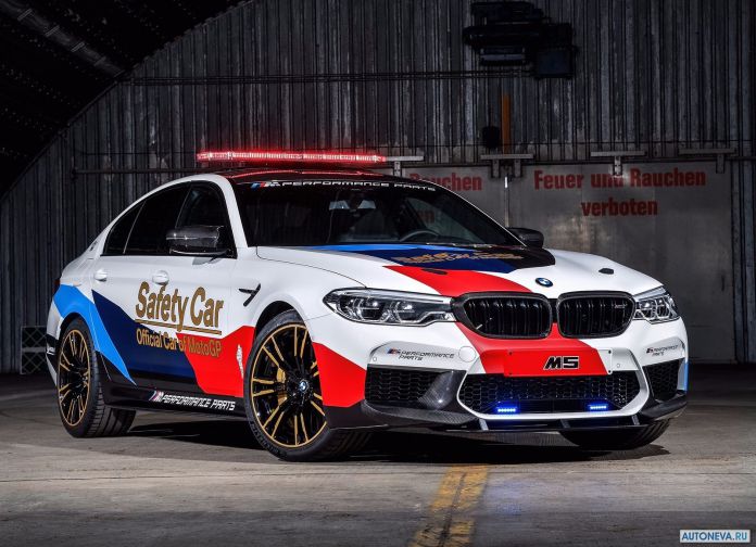 2018 BMW M5 MotoGP Safety Car - фотография 5 из 42 2018 BMW M5 MotoGP Safety Car - фотография 5 из 42