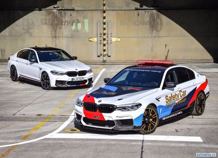 2018 BMW M5 MotoGP Safety Car - фотография 19 из 42