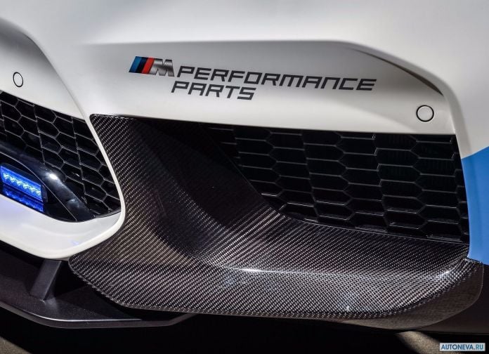 2018 BMW M5 MotoGP Safety Car - фотография 37 из 42 2018 BMW M5 MotoGP Safety Car - фотография 37 из 42
